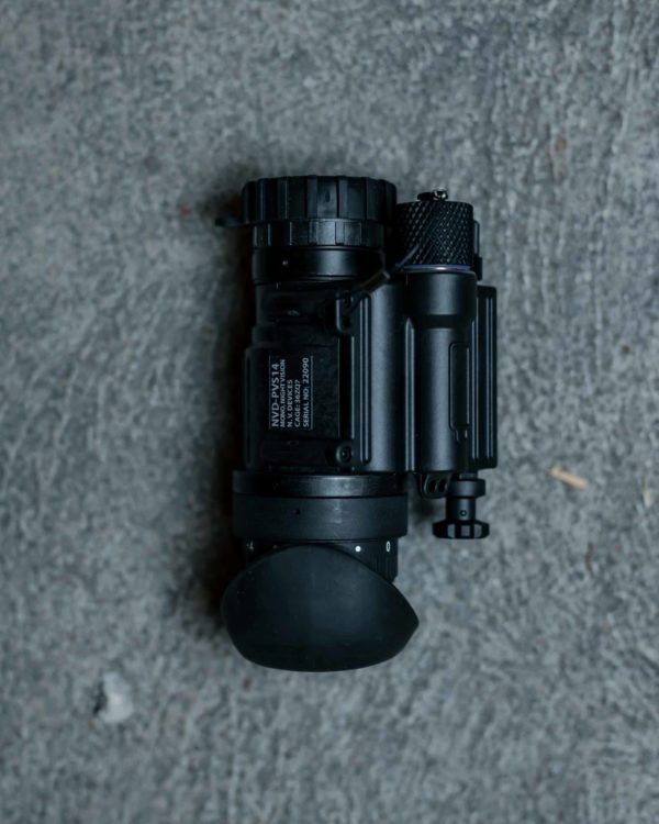 pvs-14 монокуляр
