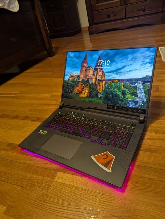 Laptop Asus rog strix 17" rtx 3080 Ryzen 9 6900hx 32gb + TORBA MONITOR
