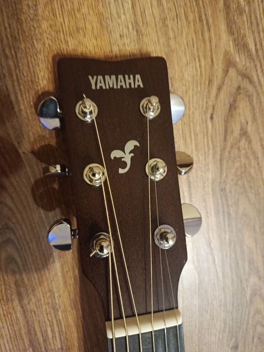 Гітара Yamaha FG 800