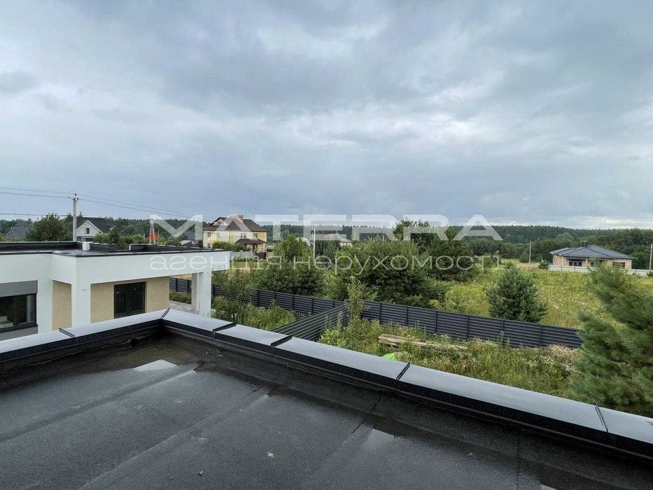 Бобриця продаж будинку 150м2 у стилі Хай-Тек