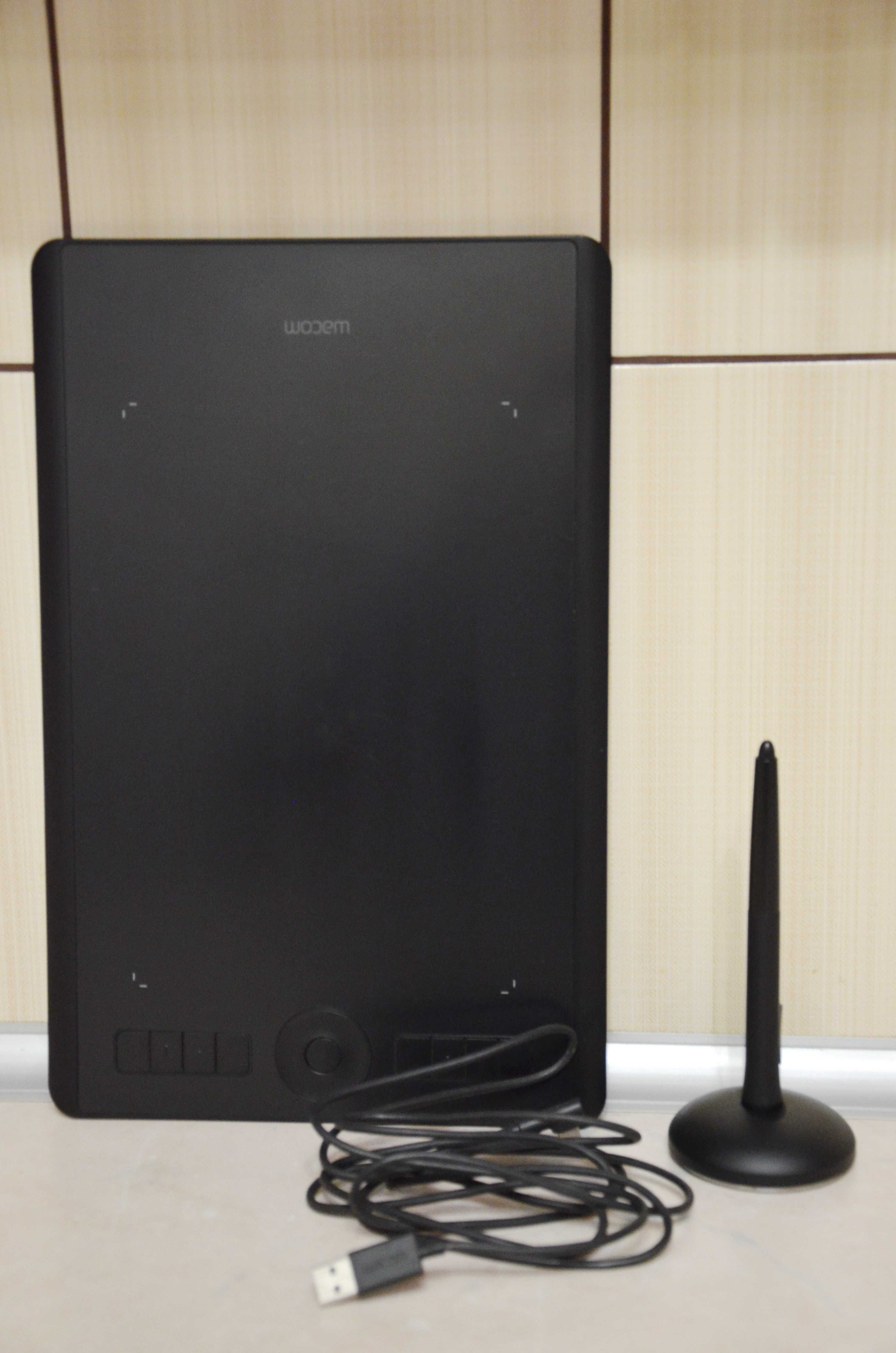 Графический планшет Wacom Intuos Pro M (PTH-660-N)