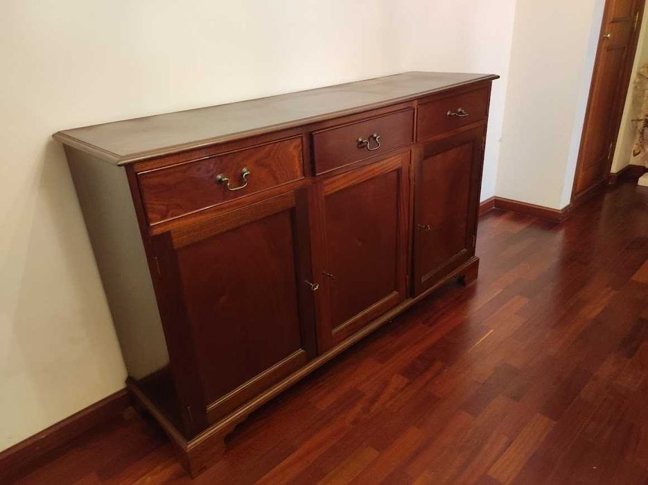 Aparador para sala de jantar - Funchal