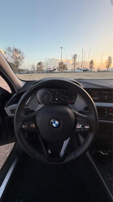 Automovel BMW 116d 5portas