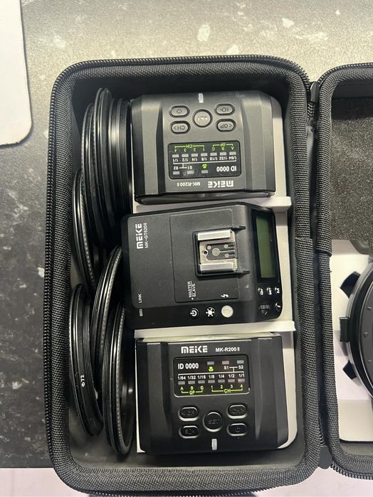 Біполярний макроспалах Meike MK-MT24 II для Canon