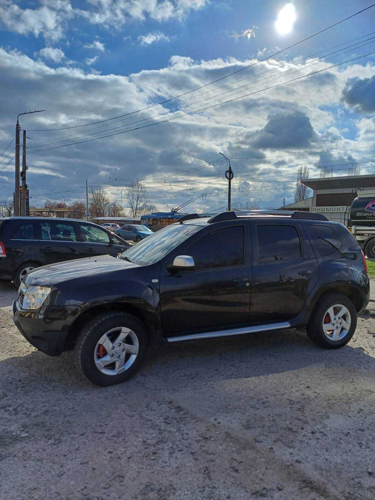 Продам Dacia duster