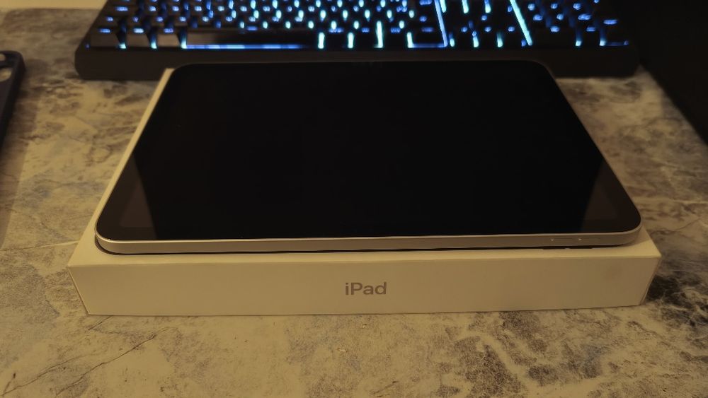 Ipad 11" 25 128GB Cinza, como novo e com garantia.