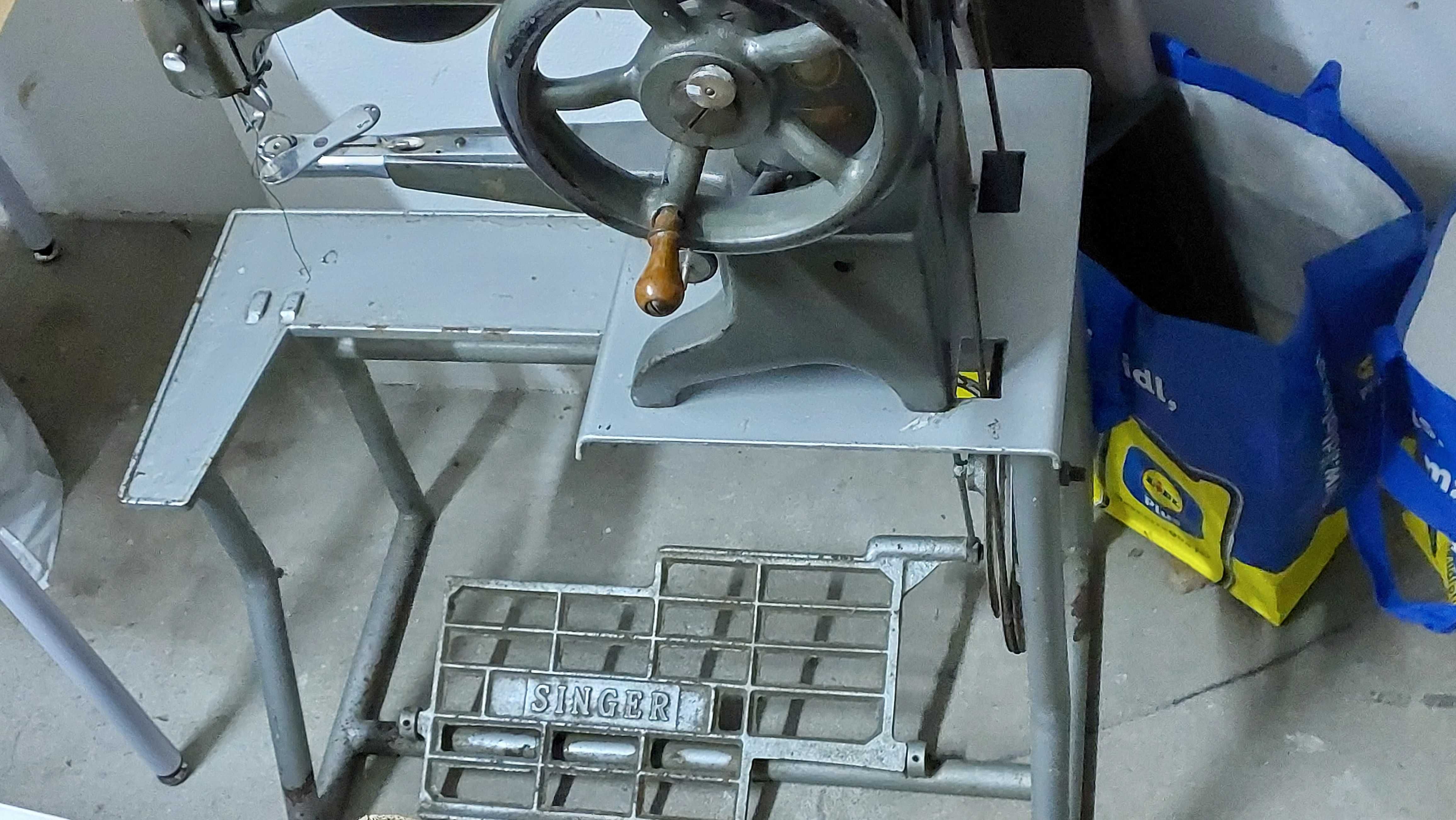 Singer 29K71 Vintage Máquina Costura Couro - Revisada, Peças Novas