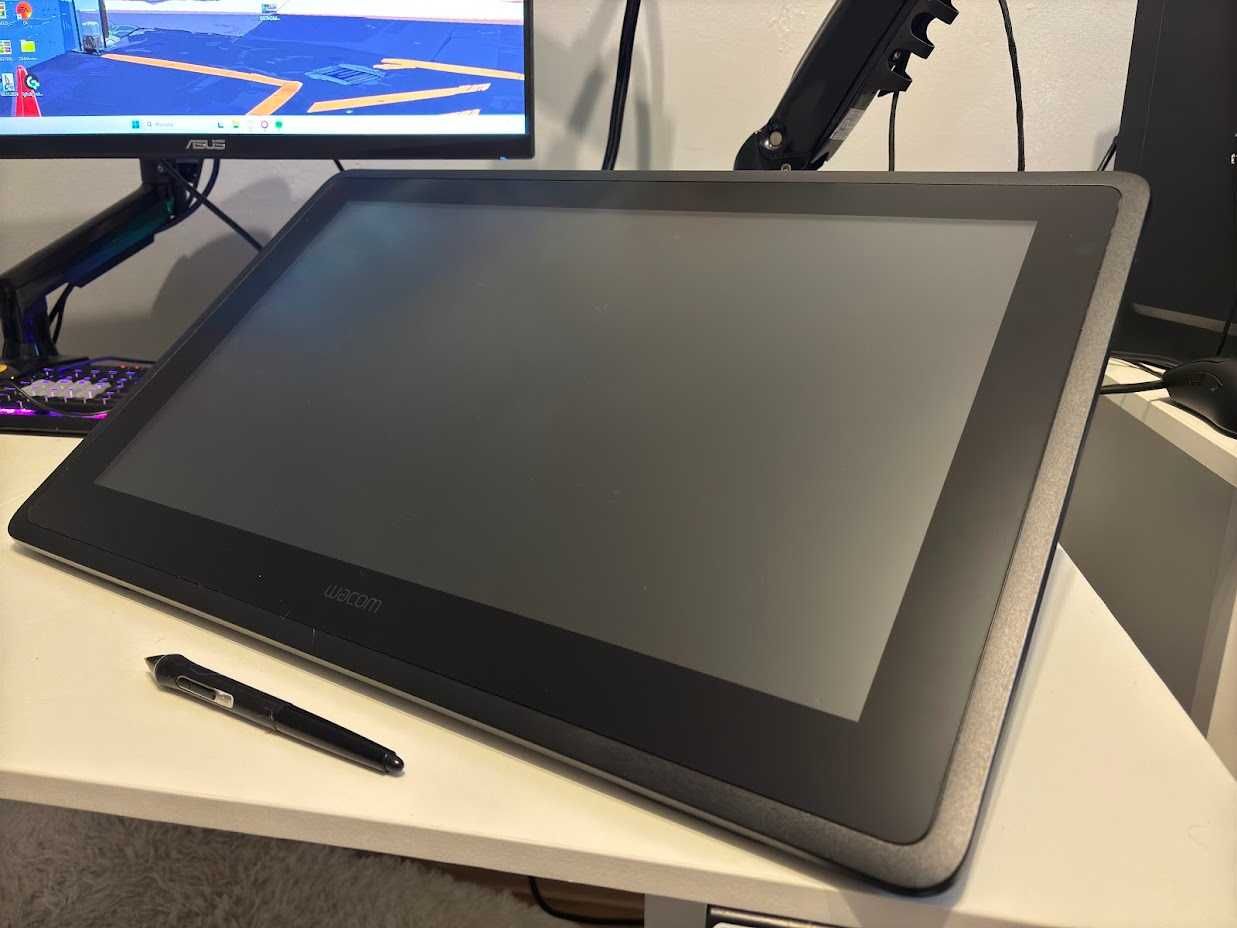 Tablet graficzny Wacom Cintiq 22"