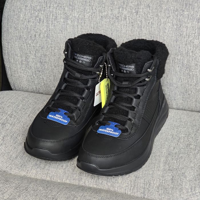 Жіночі черевики Skechers | Водонепроникні