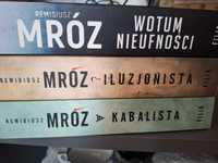 Remigiusz Mróz Kabalista/Iluzjonista/Wotum nieufności