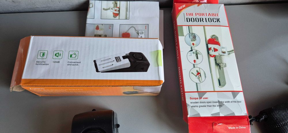 Qeeyon Stoper do drzwi alarm i przenośny zamek do drzwi klin alarmowy