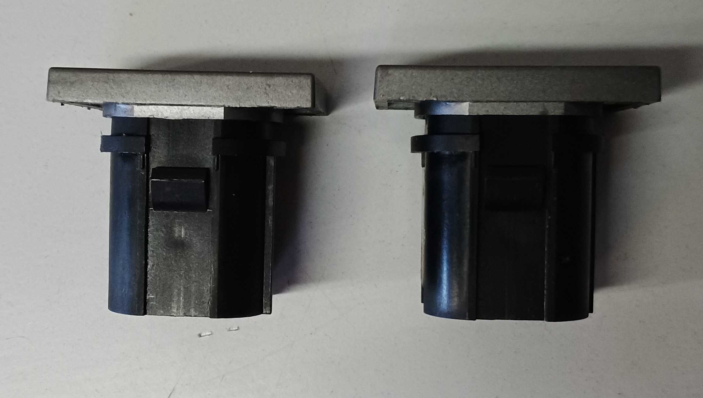 Przełącznik ogrzewania szyby przedniej FORD Focus MK2 Kuga MK1