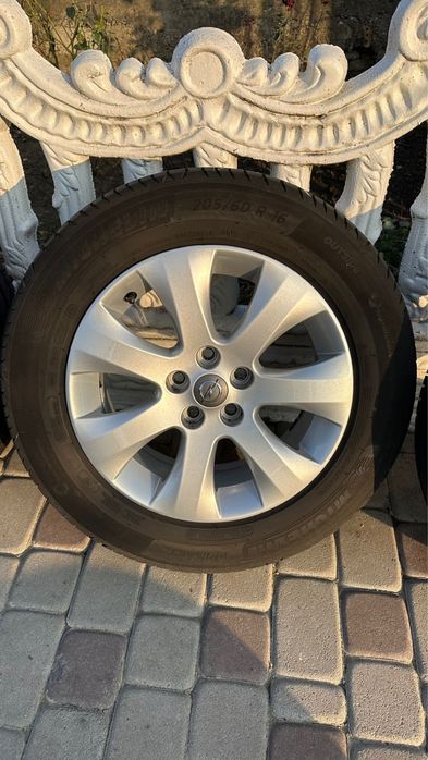 Титанові дивск. Opel 205/60 R16.