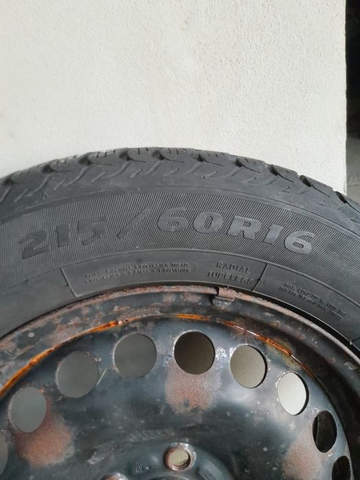 Opony zimowe 16 ford s.max