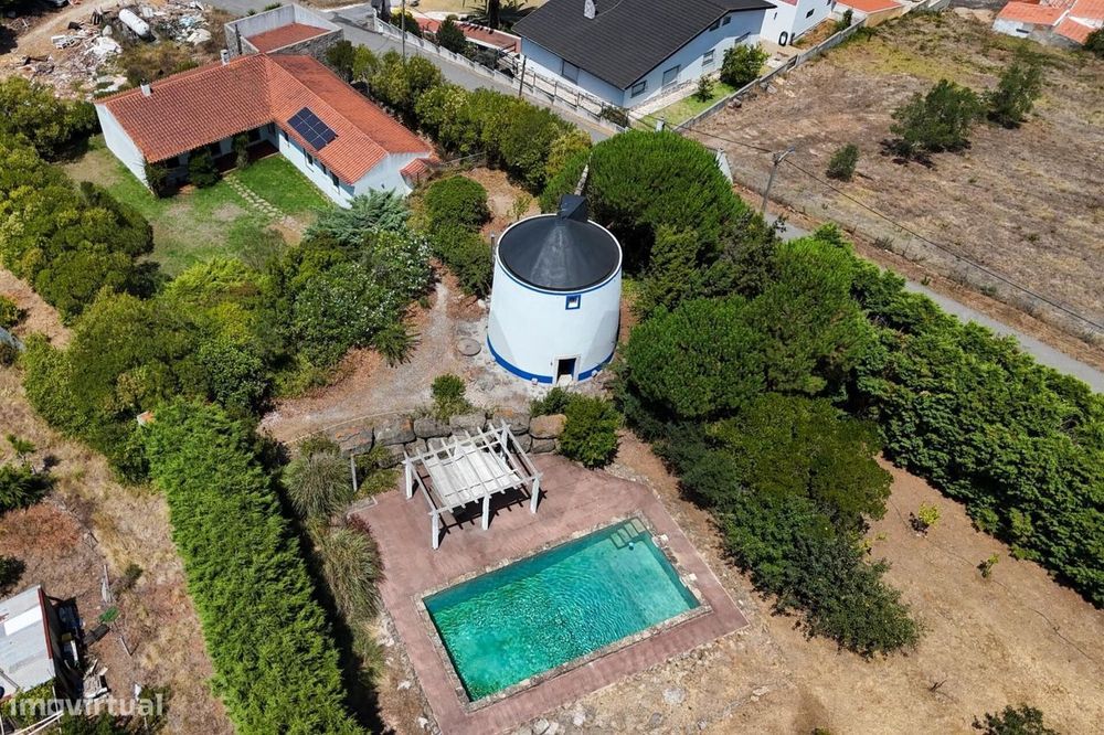 Moradia T3 com Moinho e Piscina em Ereira, Torres Vedras