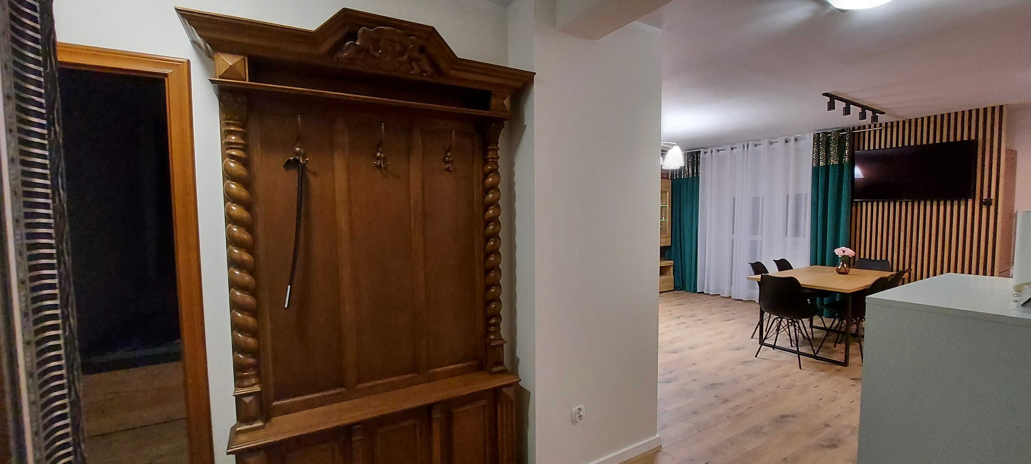 Apartament Piastowska dla 4-6 osób