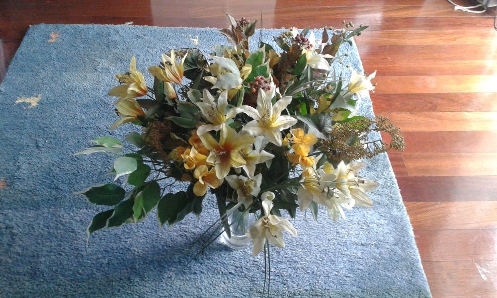 Jarra de cristal com flores