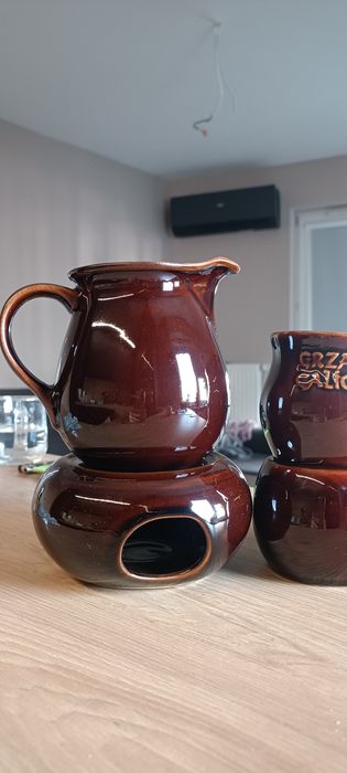 Grzaniec galicyjski kubki, dzbanek z podgrzewaczami