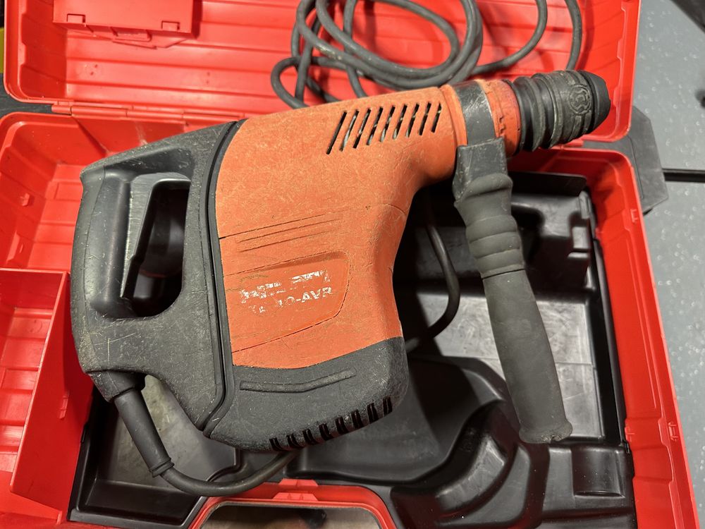 Комбінований мережевий перфоратор Hilti TE 40 AVR