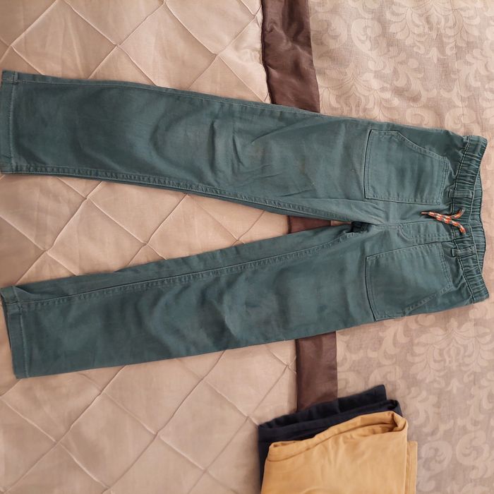 Spodnie chłopięce 128