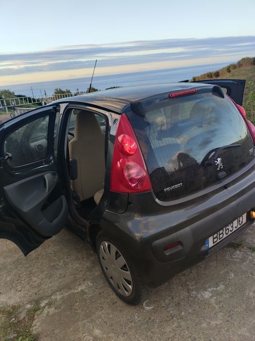 Toyota/ Peugeot automático