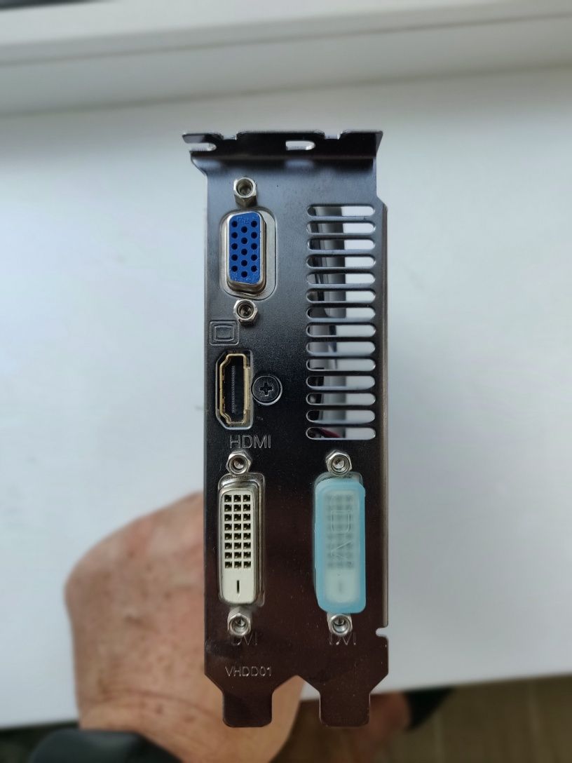 Видеокарта Gigabyte GV-N6500C-1GI