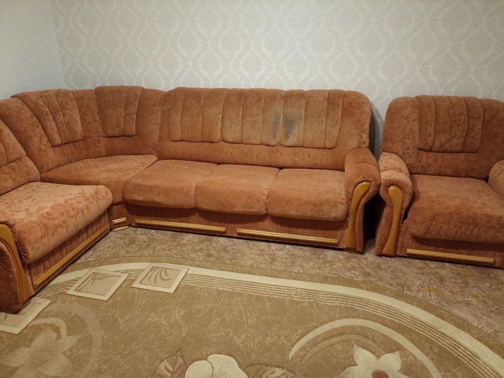 Продам диван та крісло