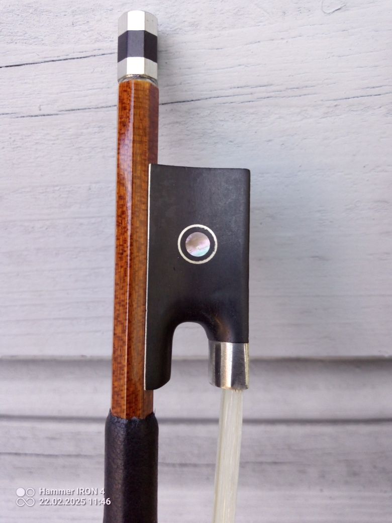 Smyczek hybrydowy 4/4 fernambuk