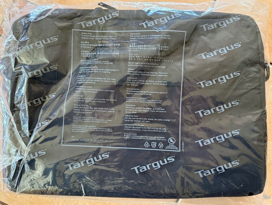 Nowe Etui na laptopa Targus GeoLite Brief 15-16"