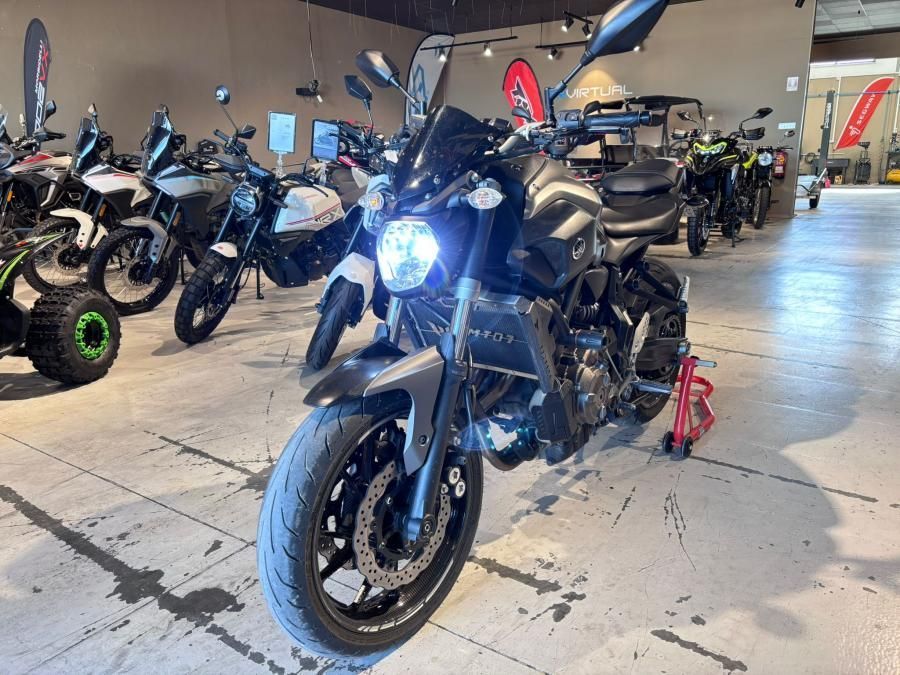 Yamaha MT-07 700