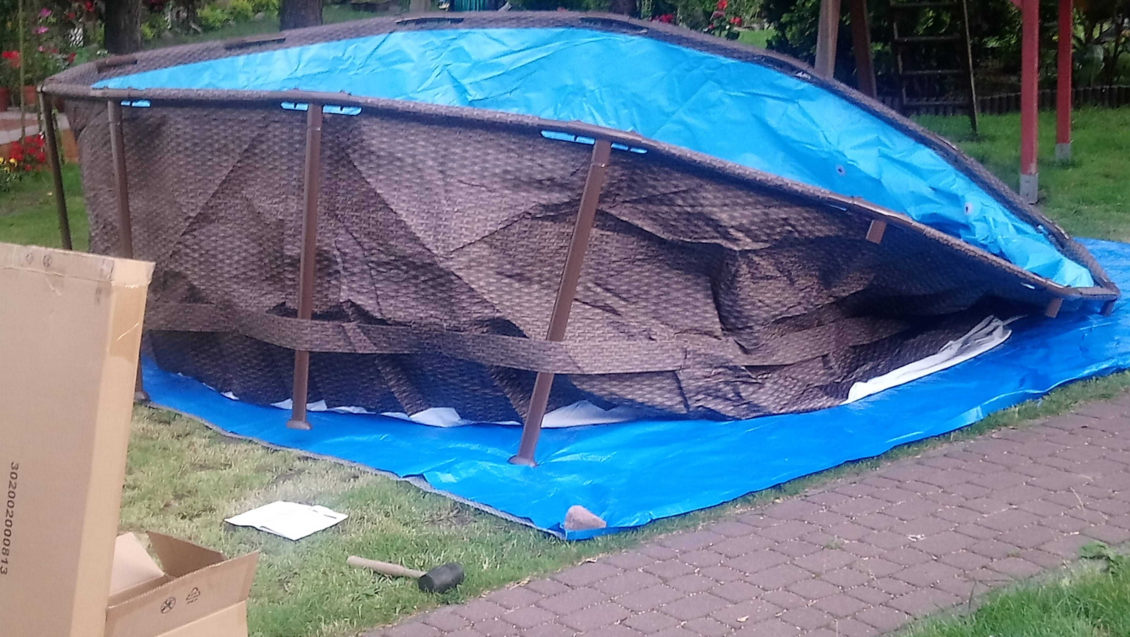 Basen ogrodowy 4,27 x 1,07 m