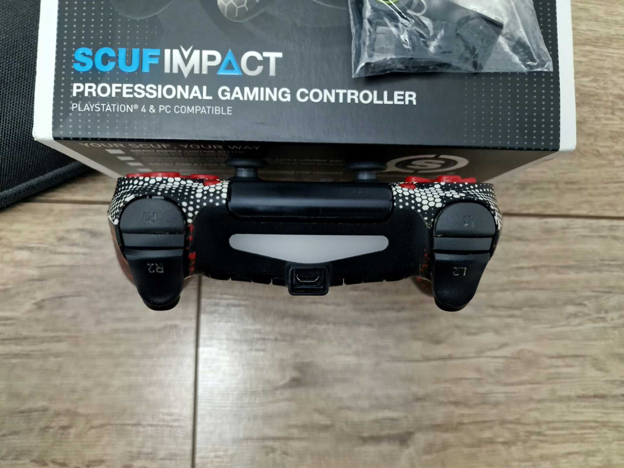 Kontroler scuf impact