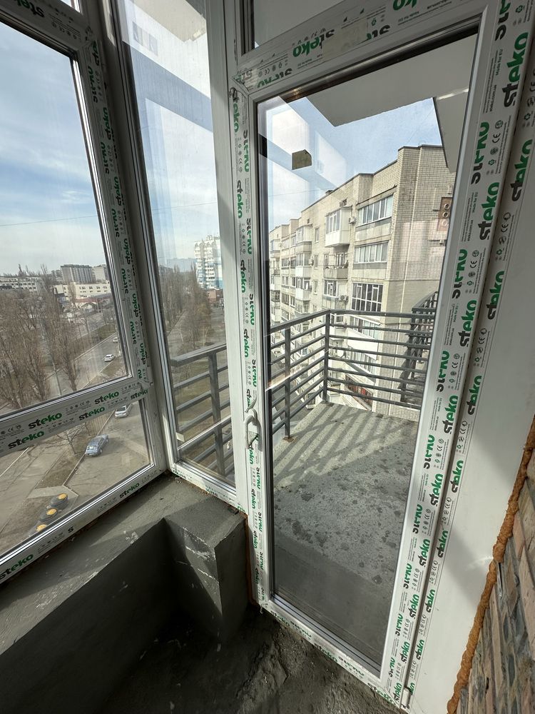 Продаж новобудови 61 метр Київська 14-А від забудовника