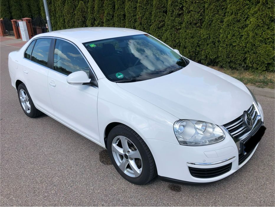 VOLKSWAGEN JETTA 1.4 Podgrzewane Fotele Klimatyzacja Bogata Wersja
