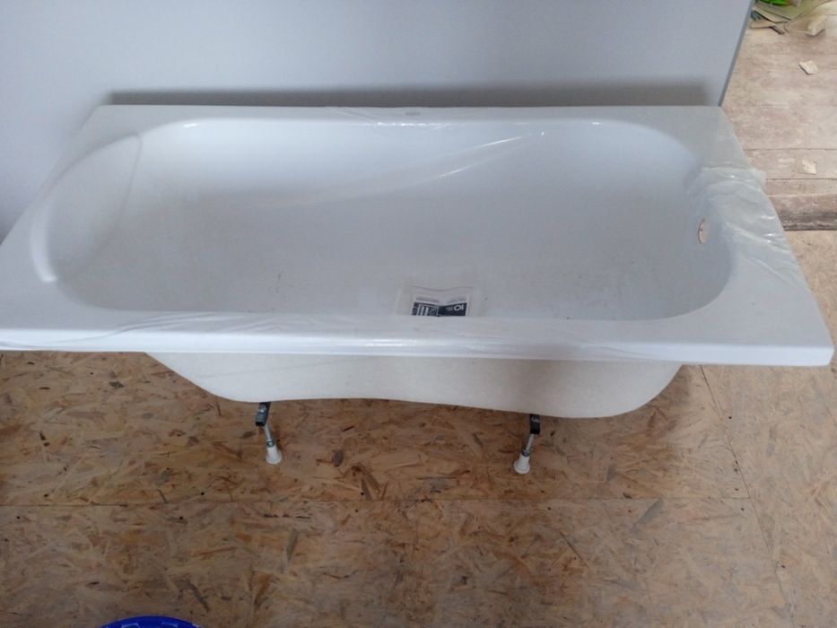 Акрилова ванна нова