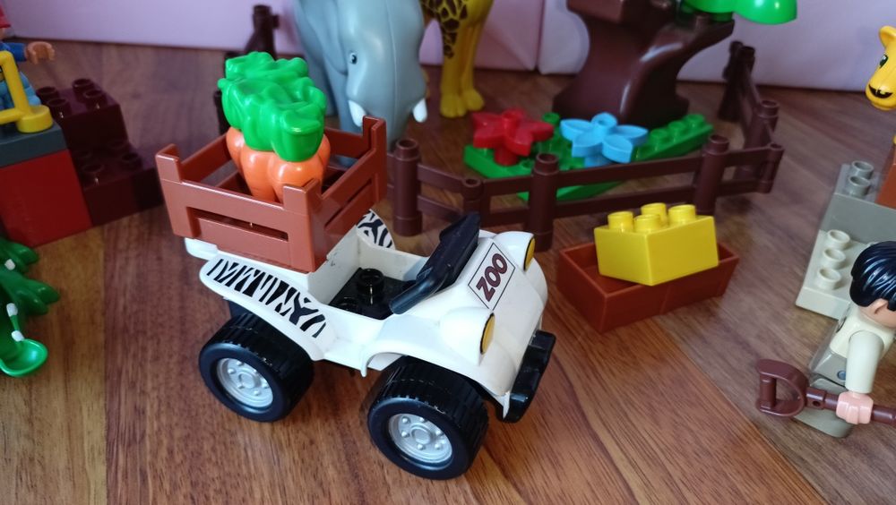LEGO Duplo 5634 Karmienie w ZOO 2009