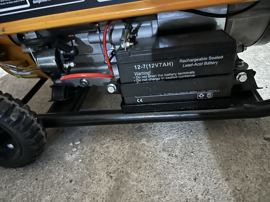 Бензиновий генератор ONAX 2,5kw