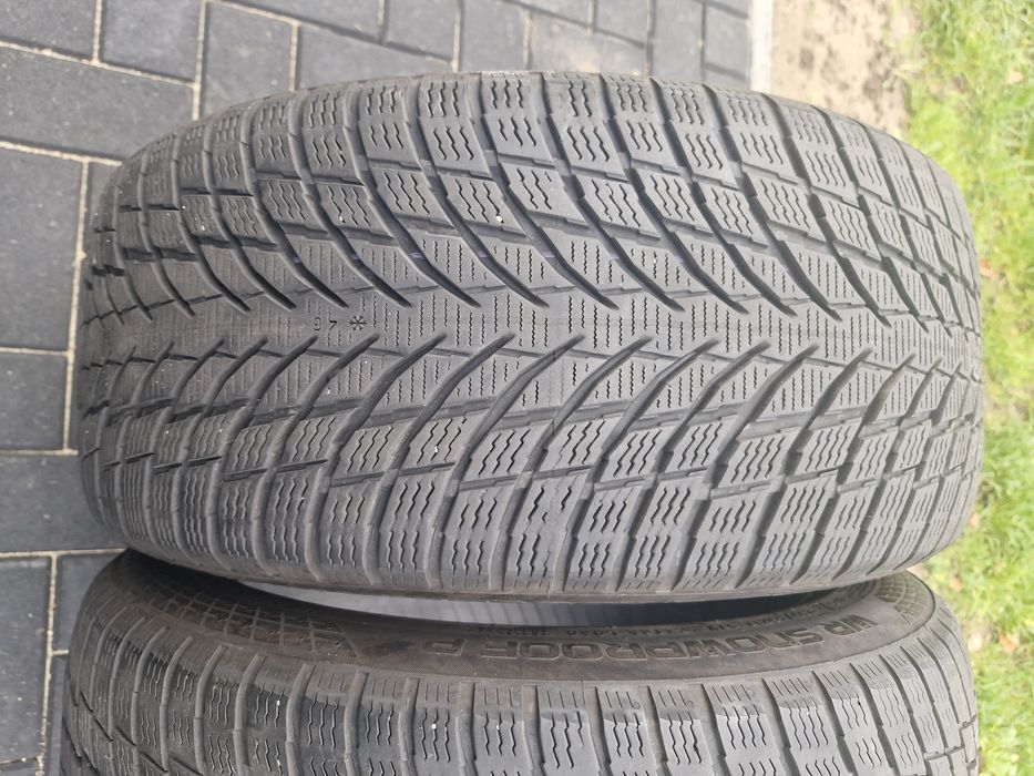 2 x opona zimowa 235/45r17 Nokian