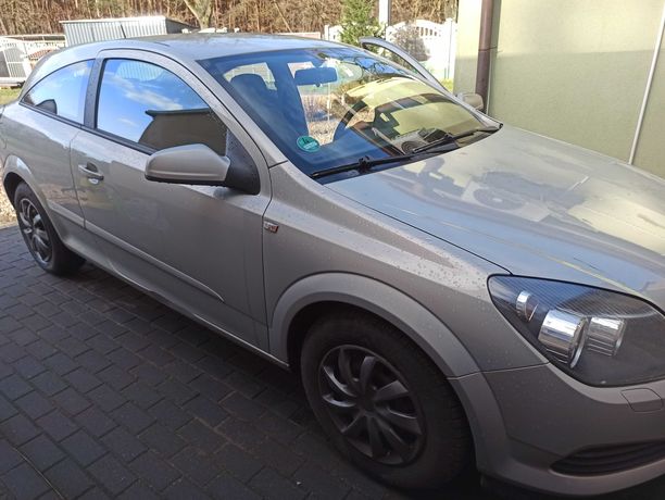 Opel Astra 1.6 GTC