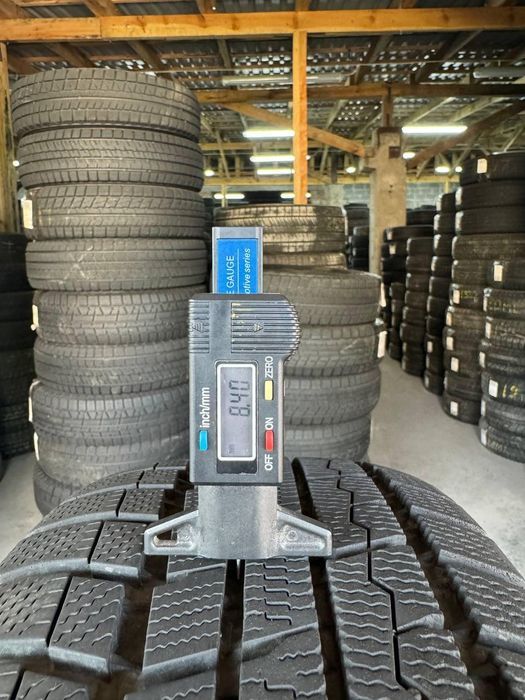 215/65 r16 toyo winter tranpath tx 8mm шини бу зима