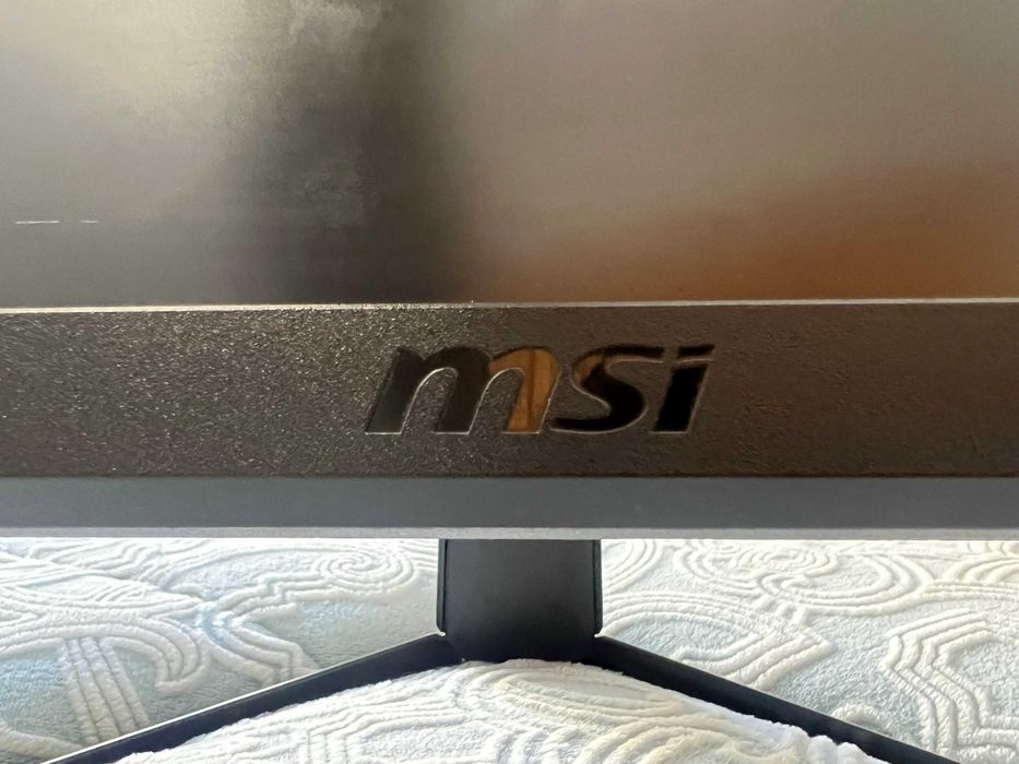 MSI Optix G272 27" LED IPS FullHD 144Hz G-Sync Compatible