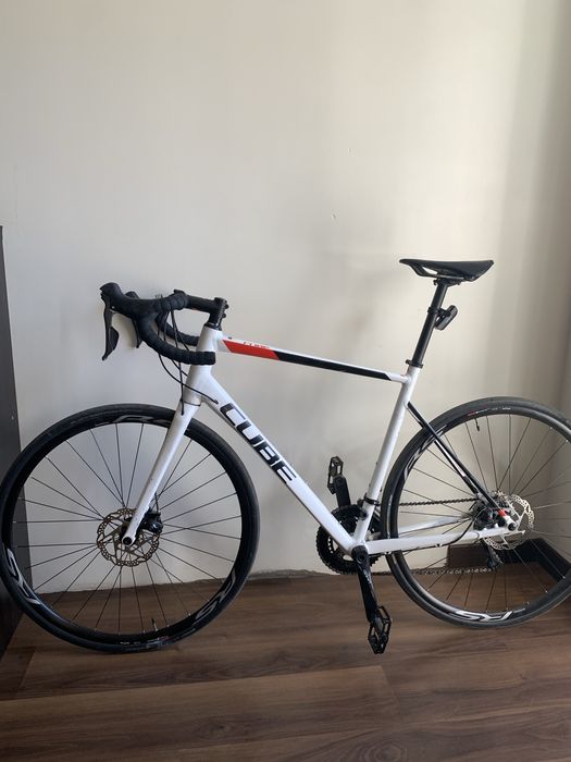Продам велосипед Cube ATTAIN Pro Disc 2019