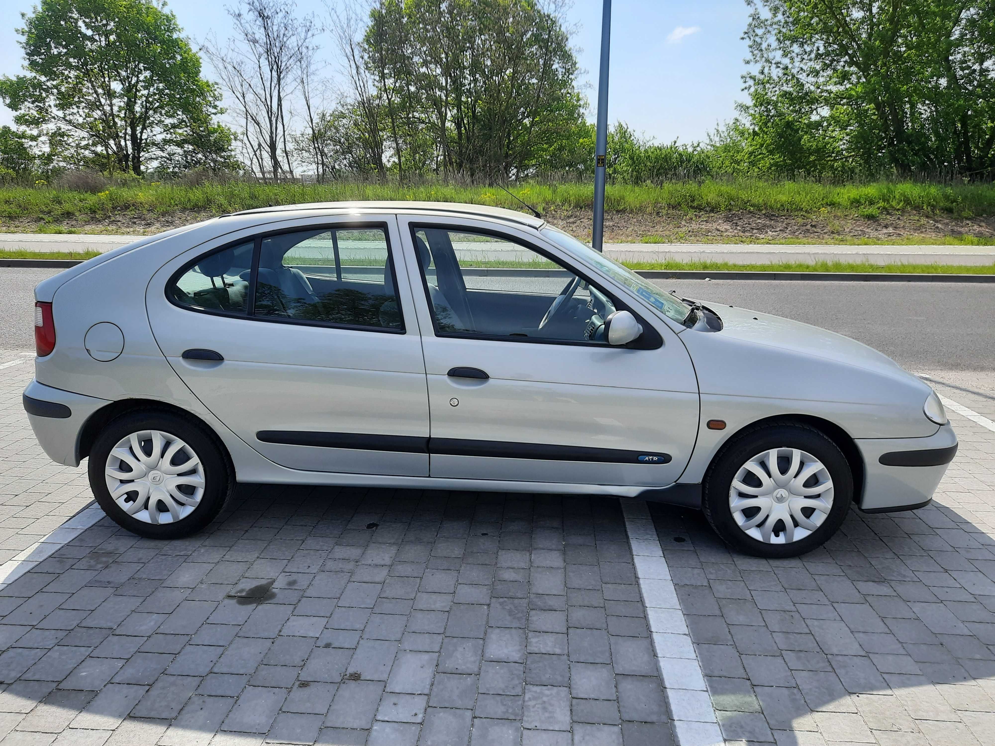 Renault Megane 1,4 2001r 105000km Klima  z Niemiec