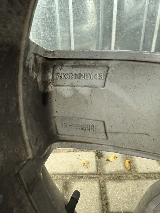 Kola alufelgi z oponami 5x112 r 19 tiguan r-line allspace