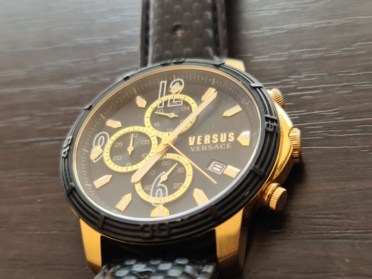 Zegarek Versus Versace Bicocca Chronograph VSPHJ0320