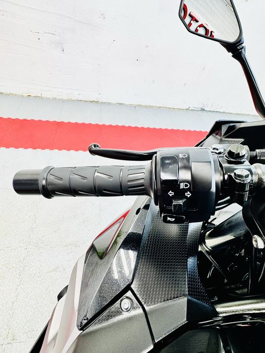 мотоцикл Kawasaki Ninja 400 ABS 2019р в оригіналі тільки з Японії