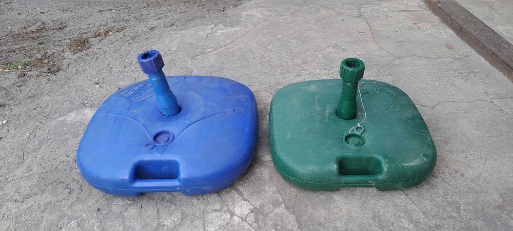 Stojak pod parasol, podstawka pod parasol