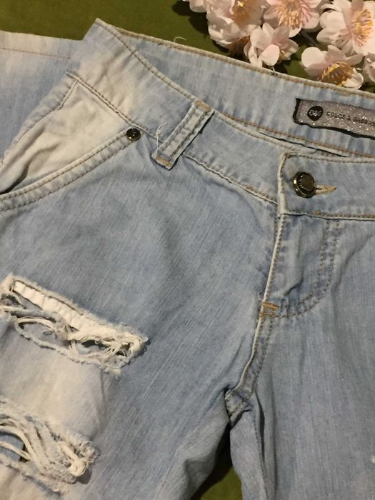 Джинсы D&G голубые, рваные Dolce&Gabbana потертые W:24 L:34