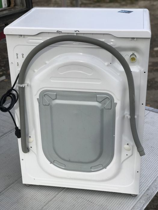 Вузька пральна машина Gorenje, 50см. 2024р. 3 місяць з Німеччини