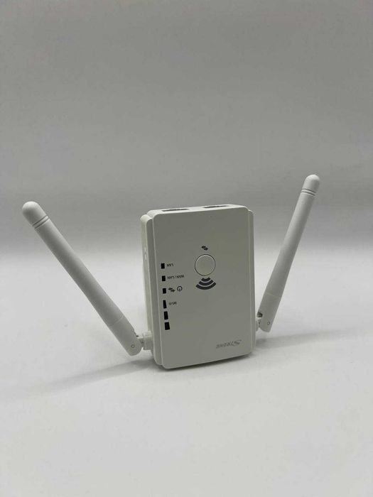Wzmacniacz sygnału Wi-Fi:  Strong Universal Repeater 300